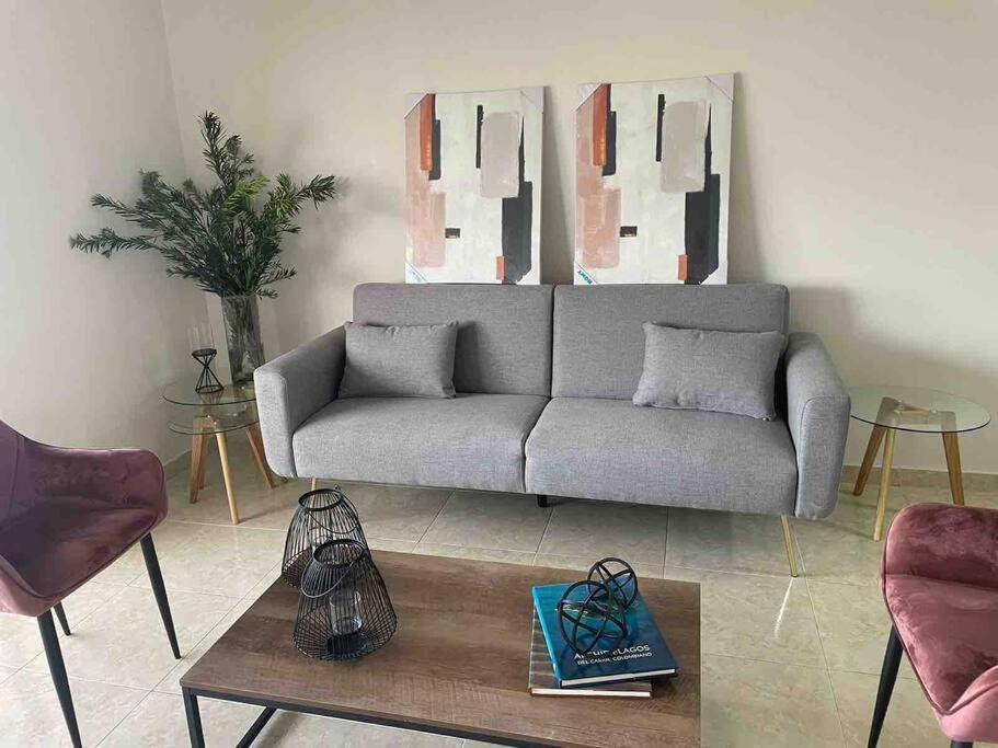 Apartment Vacation In *